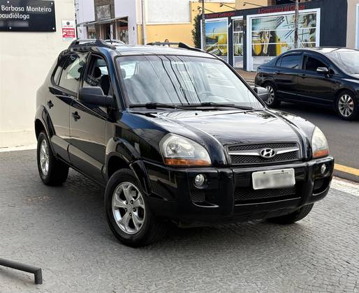 HYUNDAI TUCSON 2.0 MPFI GL 16V 142CV 2WD GASOLINA 4P AUTOMÁTICO